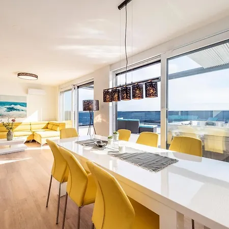 Mediteran Luxury Penthouse With Jacuzzi *