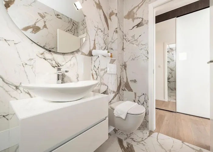 Lägenhet Mediteran Luxury Penthouse With Jacuzzi *