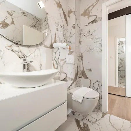 شقة Mediteran Luxury Penthouse With Jacuzzi *