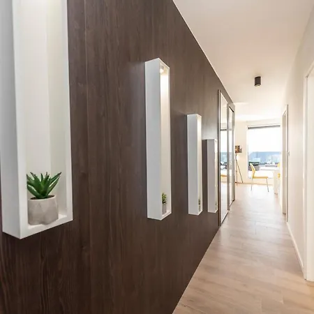 Mediteran Luxury Penthouse With Jacuzzi *