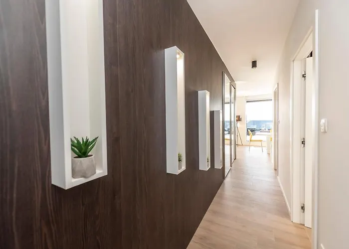 Mediteran Luxury Penthouse With Jacuzzi *